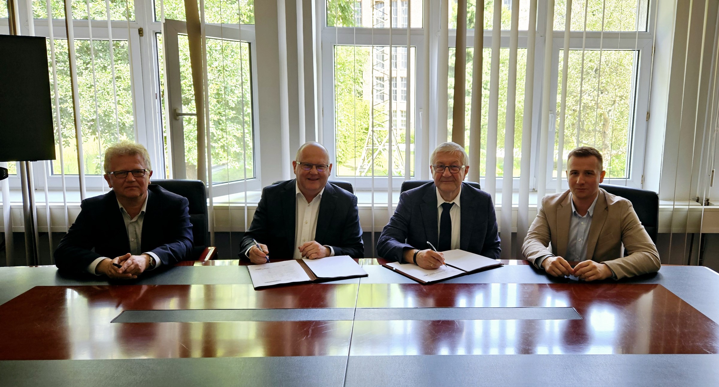 KOGENERACJA S.A. wydzieliła obszar dystrybucji i podpisała umowę dzierżawy z nowym operatorem dystrybucji